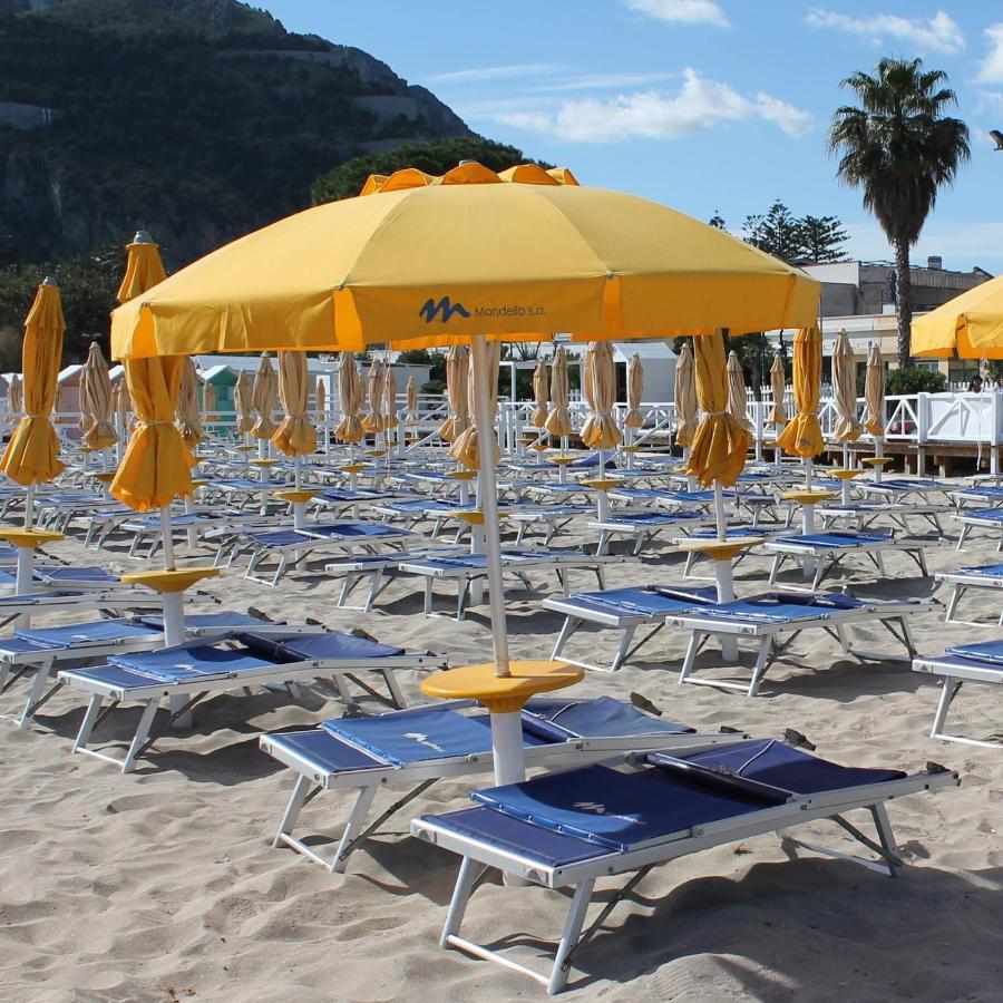 Casa Viola Elegante E Sul Mare Di Mondello Apartment Palermo Luaran gambar